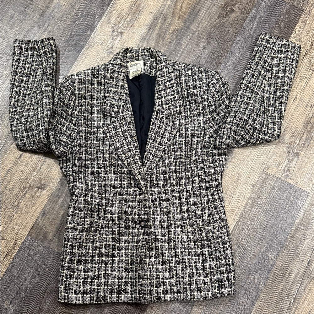 Elegant Women's Black and White Blazer by Clichy